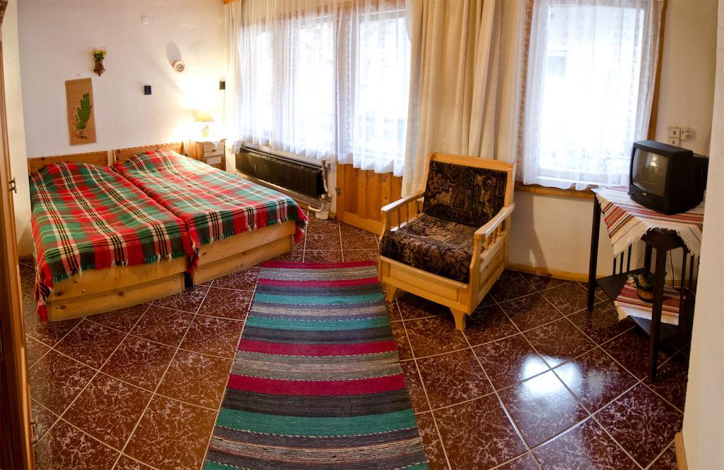 Palyongov Guest House TsTschepelare Zimmer foto